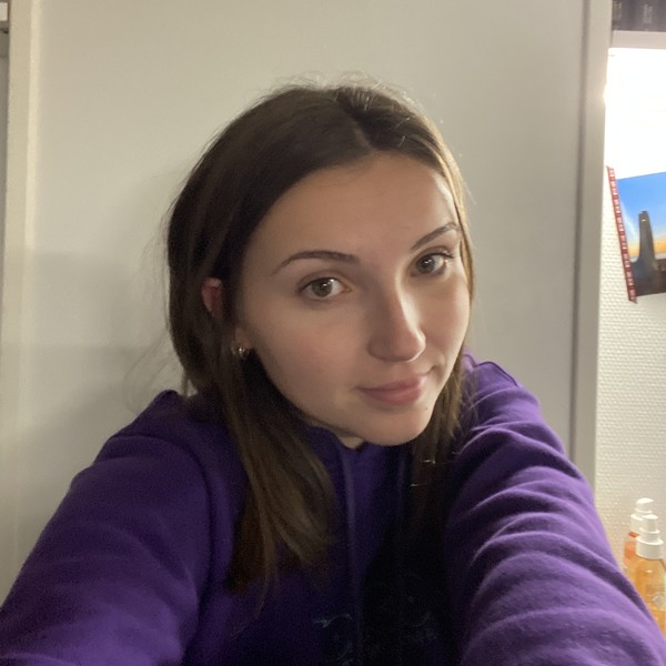 Lily - Prof de maths - Biarritz