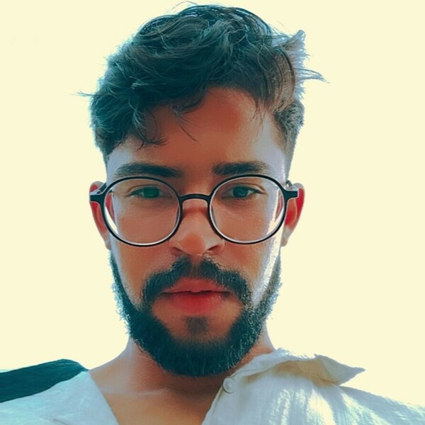 Lázaro - Professor de matemática - São Luís