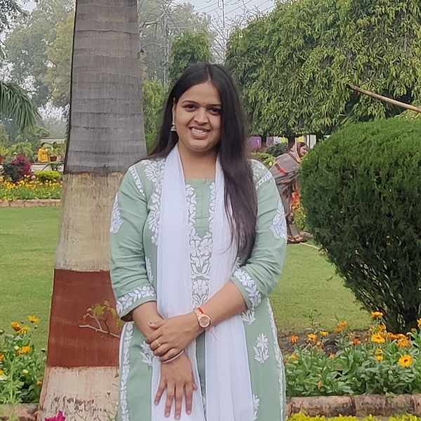 Reetu Sharma - English tutor - Bhopal