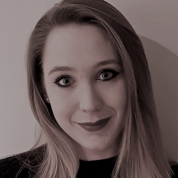 Shana - English Literature tutor - 