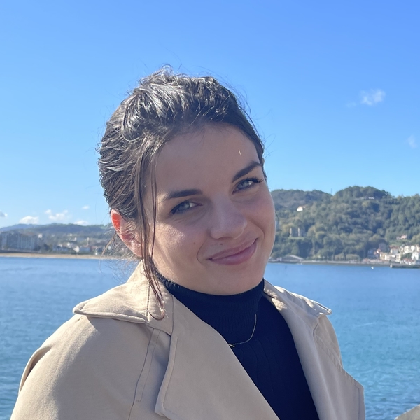 Lola - Prof de soutien scolaire - Cubzac-les-Ponts