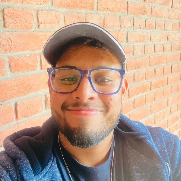 Adwaiy - English tutor - Faridabad