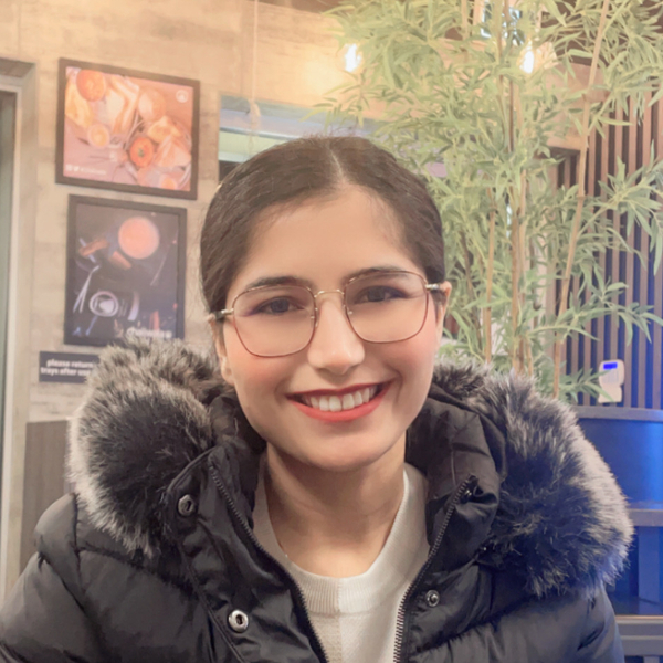 Manpreet - English tutor - Surrey