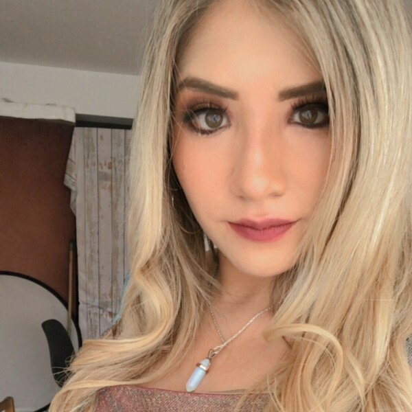Geraldine - profesor de matemáticas - Cusco