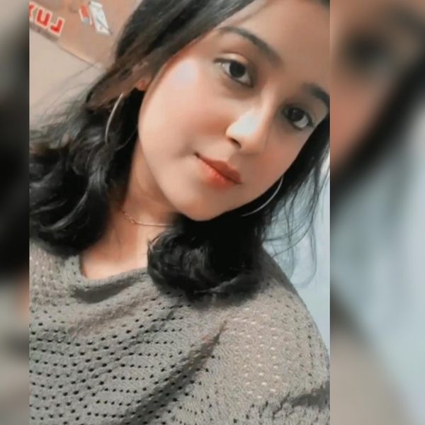 Vashabi Kolkata, Completed schooling from Loreto Bowbazar