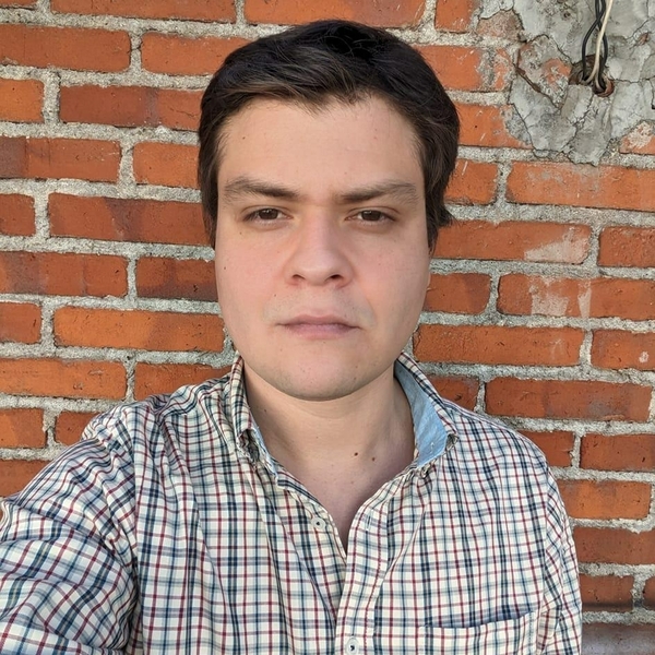 Carlos - Profesor de ingeniería - Tuxtla Gutiérrez