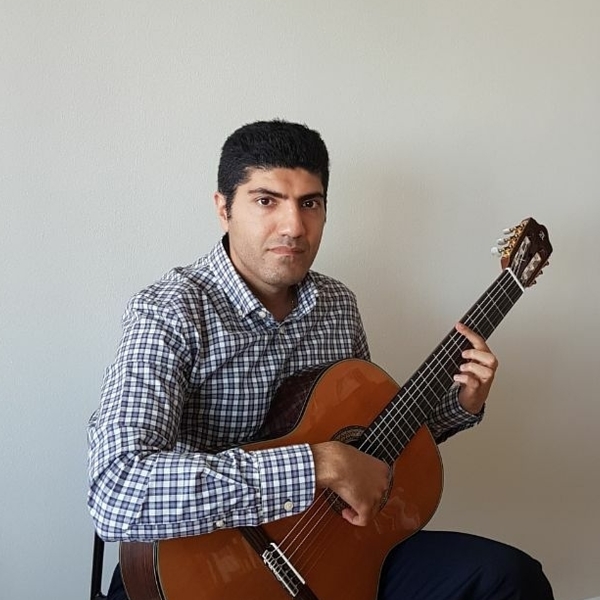 Jean (Shahriar) - Guitar tutor - Côte-Saint-Luc