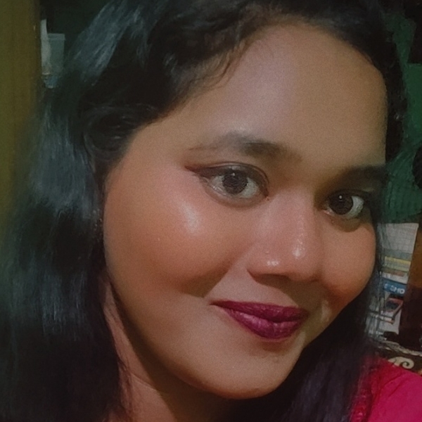 Kashish Bokaro Steel City, Law student but a full time reader and