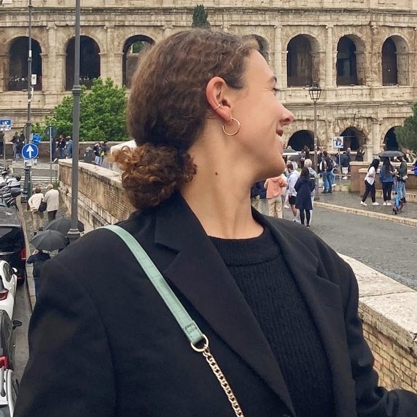 Cléo - Prof d'histoire - Paris