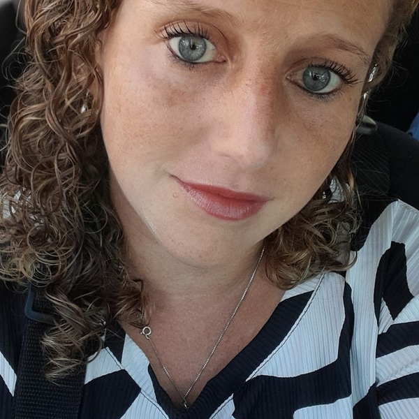 Antonella - Profesor inglés - Ramallo
