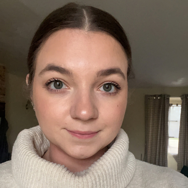 Ellie - Prof d'anglais - Pressac