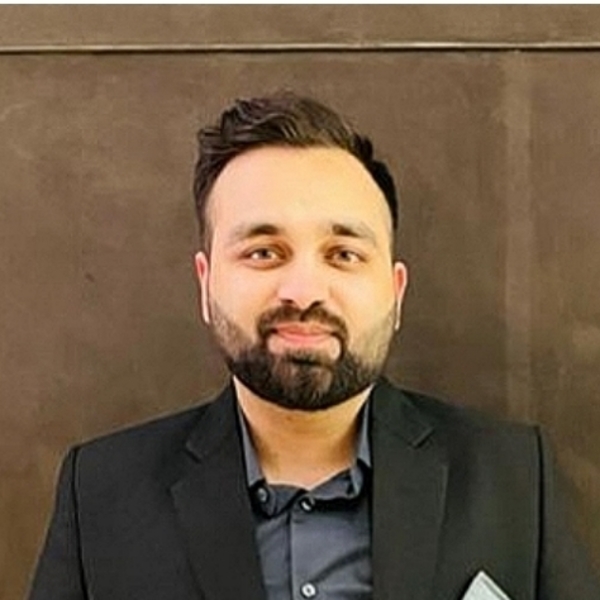 Ishan - English tutor - 