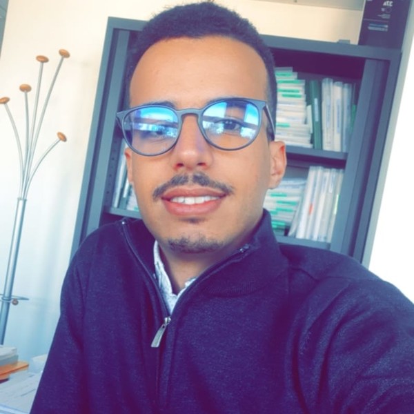 Ismail - Prof d'économie - Torcy