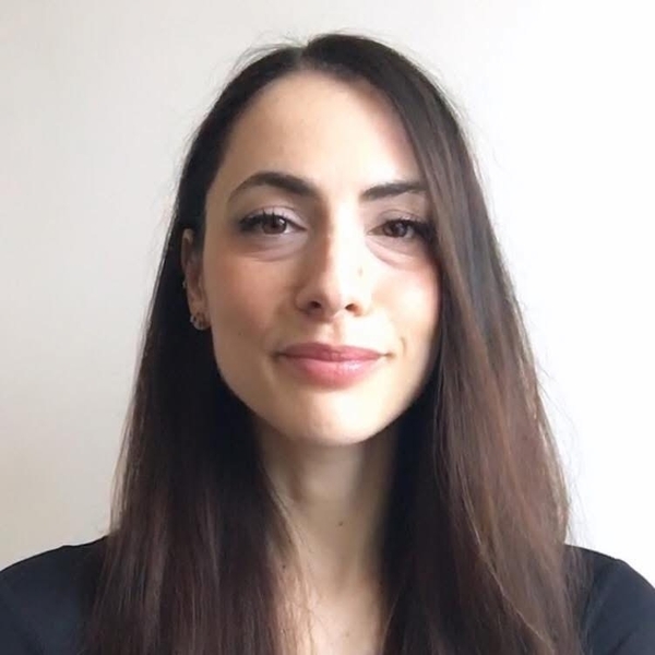Elena - Drawing tutor - London