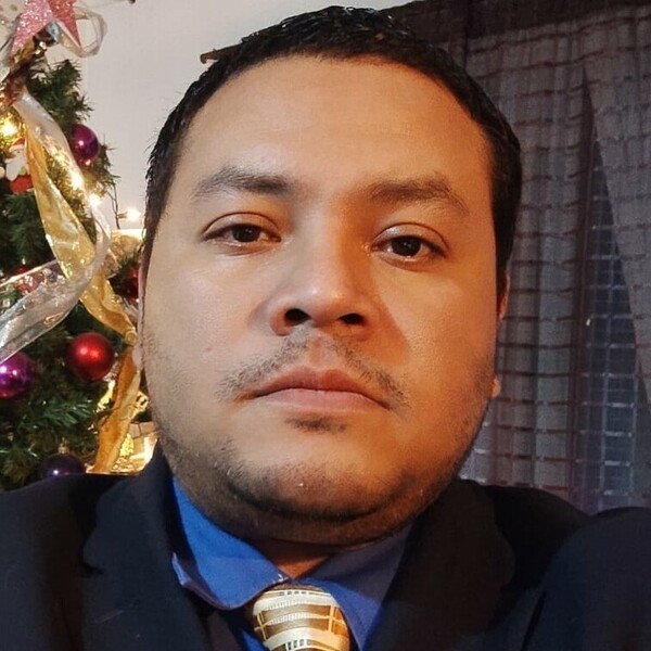 FERNANDO ADRIAN - Profe de matemática - Mexicali