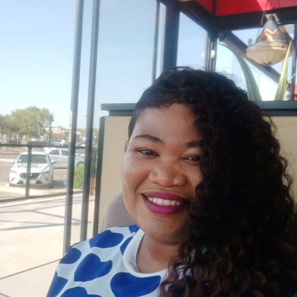 Brenda Gabisile - English tutor - Pretoria