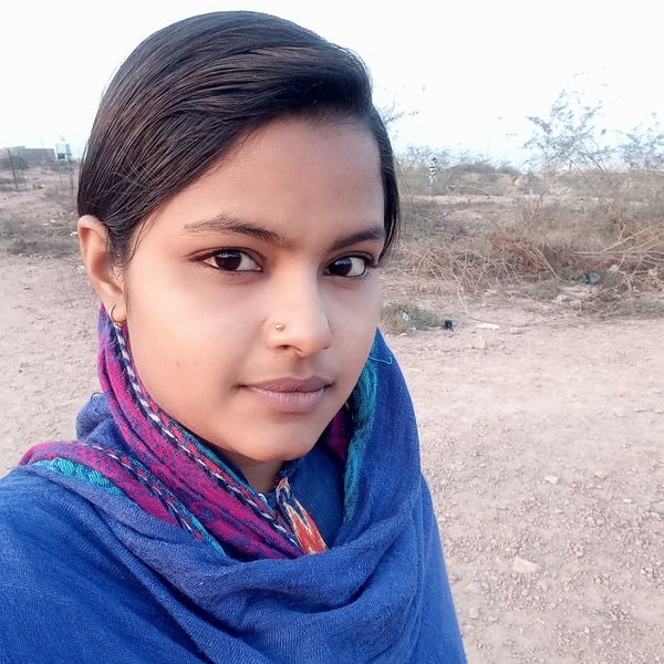 Manisha - Maths tutor - 