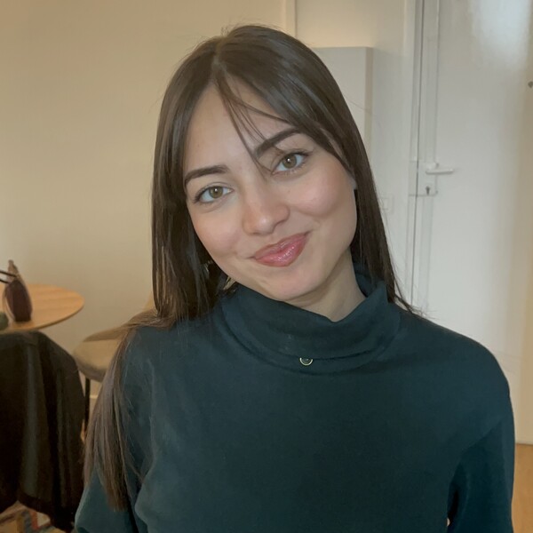 Imane - Prof d'arabe - Lausanne