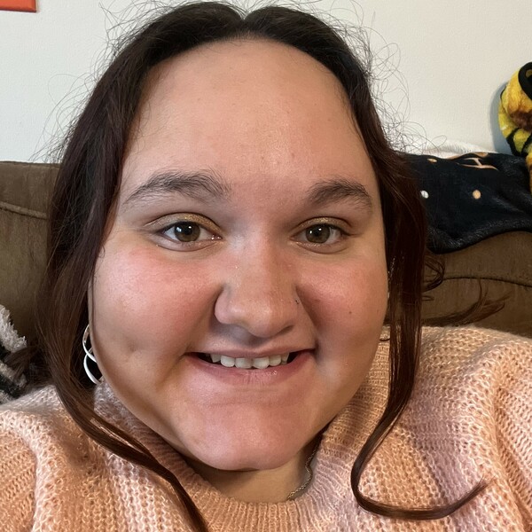 Mia - English tutor - Clifton