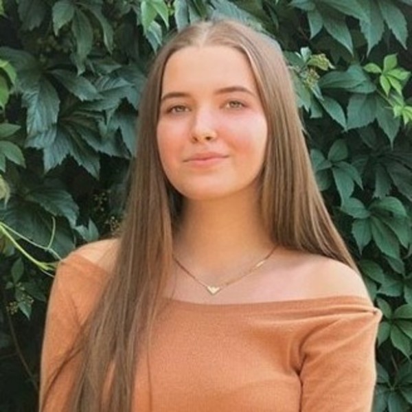 Іванна - репетитор з математики - Київ