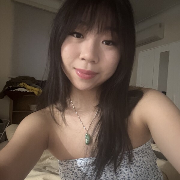 Vivian Montréal, Fluent in English speaker, individualized lessons