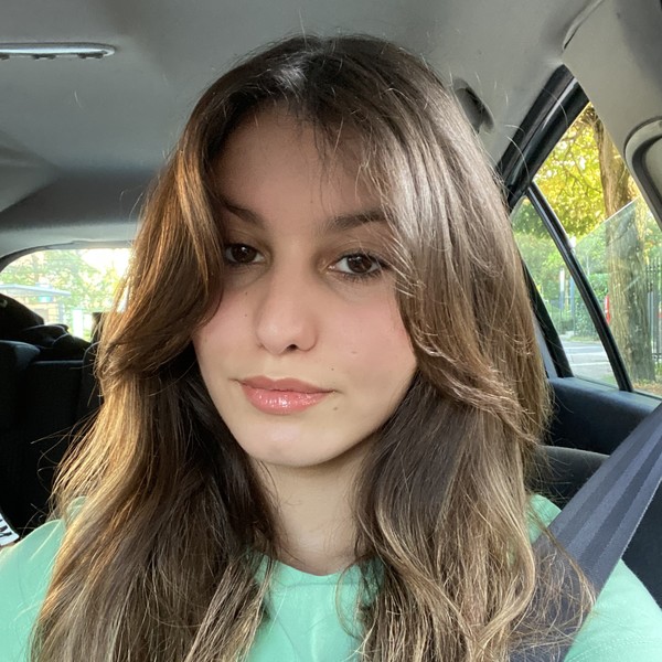 Warda - Prof de maths - Noisiel