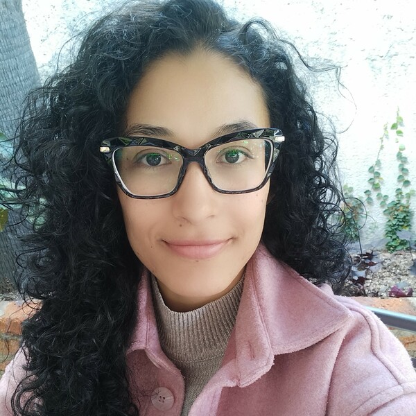 Carolina - Profesor de bordado - Guadalajara