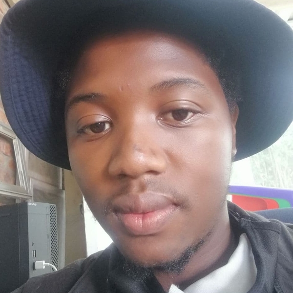 MFEZEKISI - Maths tutor - Gqeberha