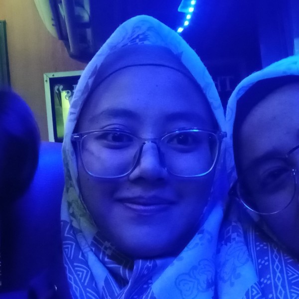 Mila - Guru mengaji - 