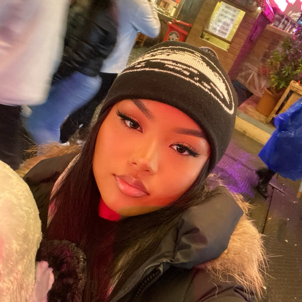Donika - English tutor - Grays