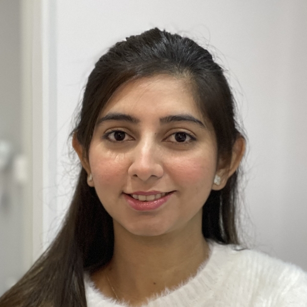 Hira - Science tutor - Belfast