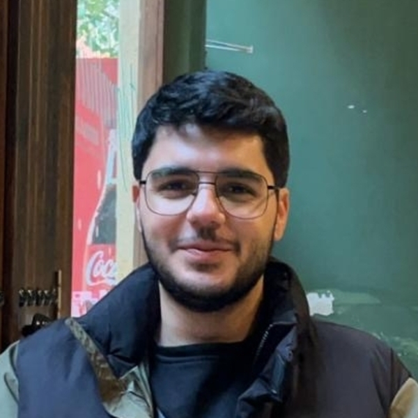 Veysel - Biyoloji öğretmeni - Diyarbakır
