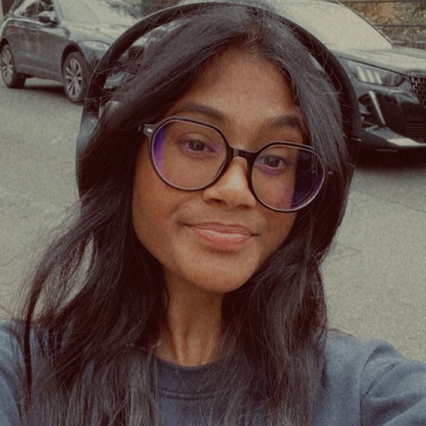 Aishwarya - Prof de maths - Sainte-Geneviève-des-Bois