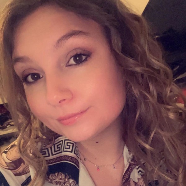 Chelsea - Prof d'anglais - Pont-à-Celles