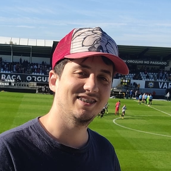Luis - Prof de programação - Aveiro