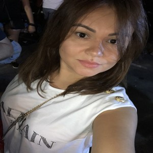 Michele - Prof de compreensão oral - inglês - Alphaville Conde II