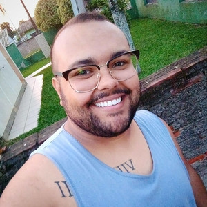 Robson - Prof de odontologia - Criciúma