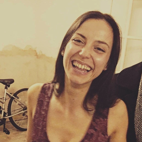 Naomi - Prof de vocabulaire - anglais - Genève