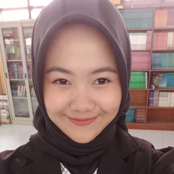 Alya - Guru matematika - Sumedang
