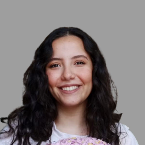 Catherine Lebanon, DELF B2 certified and giving French sessions to