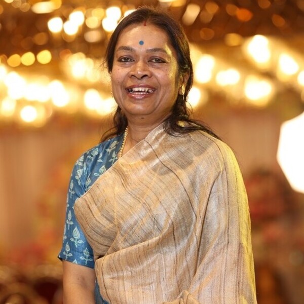 Keya Drawing teacher in Kolkata ₹500/h