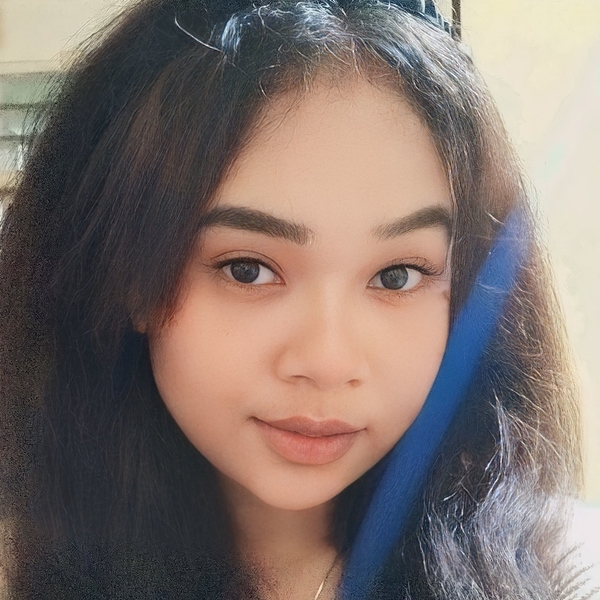 Theresia - Guru menggambar - 
