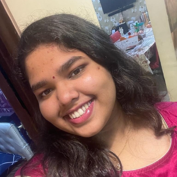 Khushi - Maths tutor - Navi Mumbai