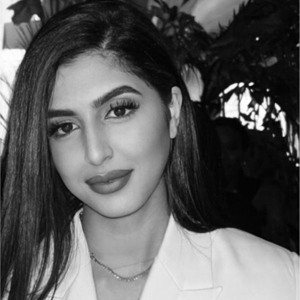 Soukaina - Prof de marketing - Neuilly-sur-Seine
