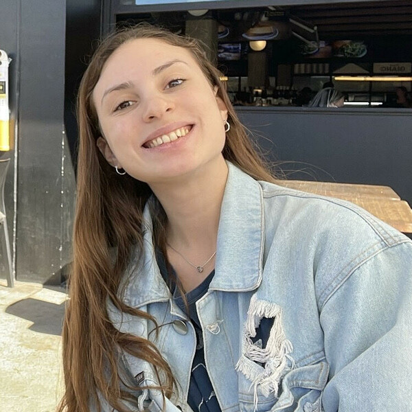 Selene - profesor de expresión oral en Inglés - La Plata