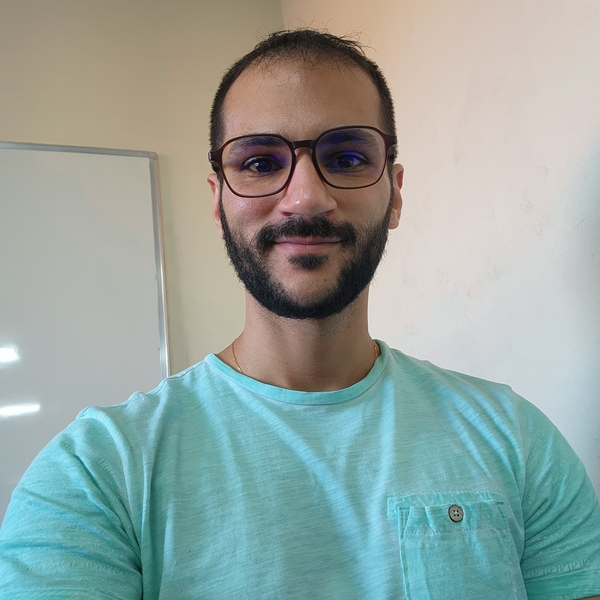 Fernando Augusto - Professor de economia - Bauru