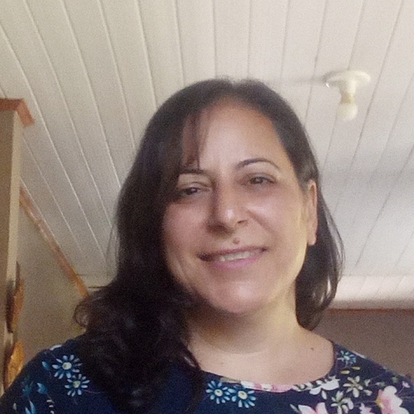 Laila - Professor de Expressão Oral – Árabe - Ilha da Figueira