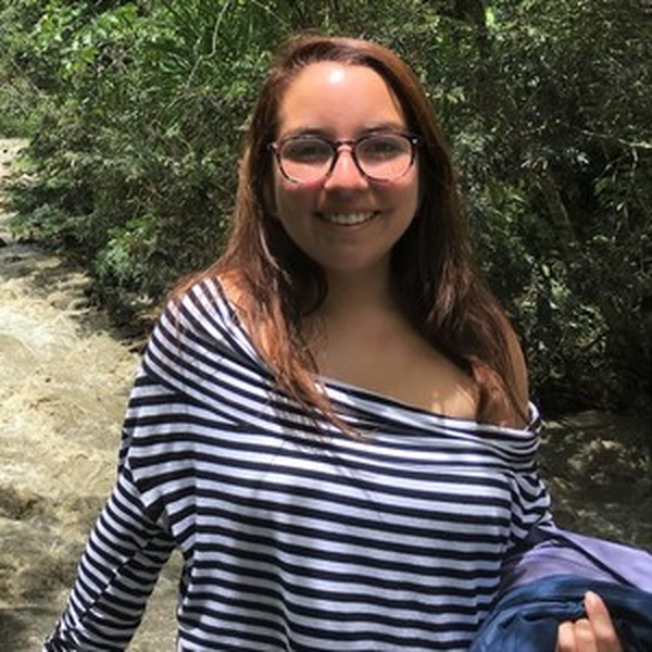 Mónica Melitza - Profe de ayuda con los deberes - Puente Alto