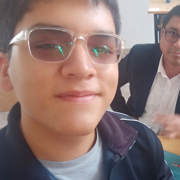 CARLOS - profesor de matemáticas - Comas