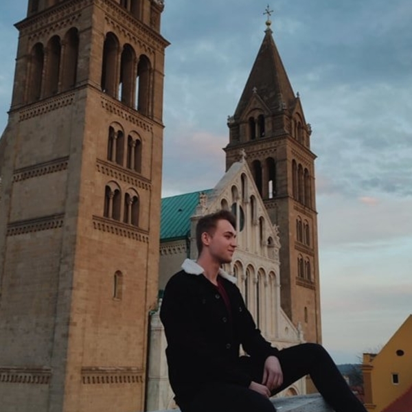 Bence - történelem magántanár - Pécs